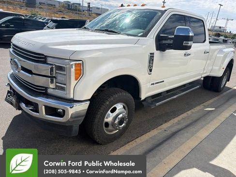 Used 2019 Ford F350 Lariat w/ Lariat Ultimate Package AWD/4WD image 1