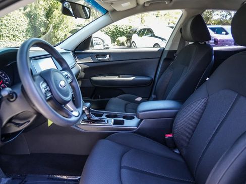 Used 2018 Kia Optima LX FWD image 17