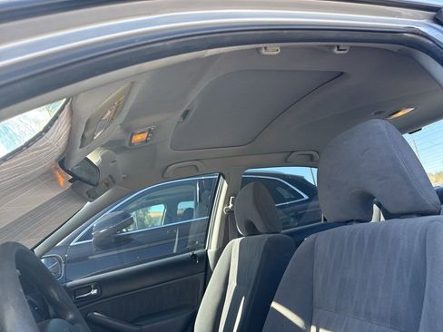 Used 2004 Honda Civic EX image 8