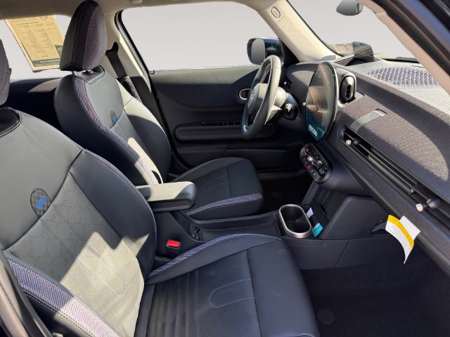 Used 2026 MINI Cooper 4-Door Hardtop FWD image 15
