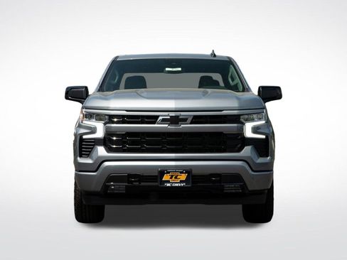 New 2026 Chevrolet Silverado 1500 RST w/ Z71 Off-Road Package AWD/4WD image 2