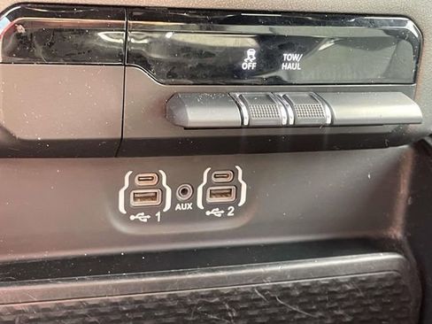 Used 2021 RAM 1500 Big Horn image 20