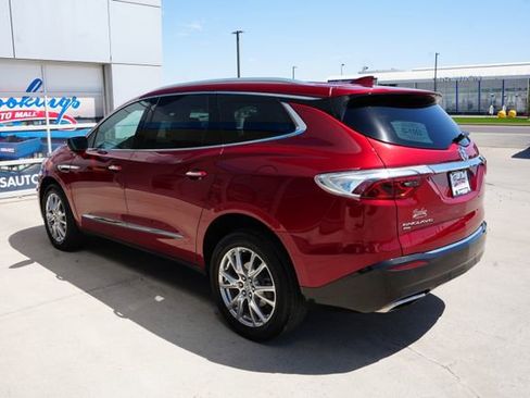 Used 2024 Buick Enclave Premium AWD/4WD image 41