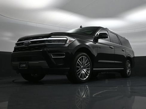 Used 2022 Ford Expedition Max Limited image 26