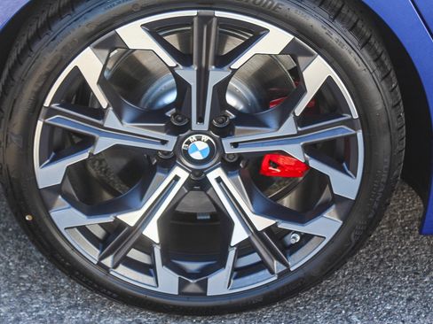 New 2026 BMW 330i Sedan w/ M Sport Package image 11