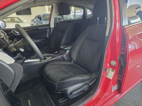 Used 2018 Nissan Sentra SV image 9