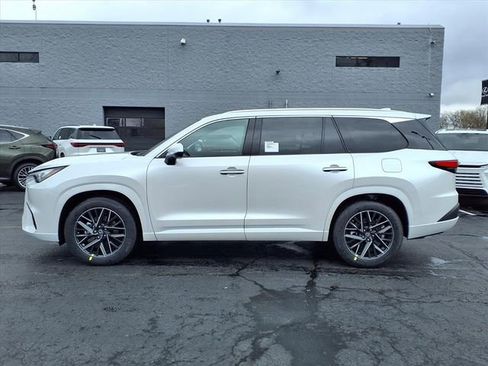 New 2026 Lexus TX 350 AWD image 4