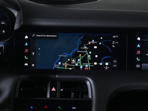 Used 2024 Porsche Taycan GTS image 15