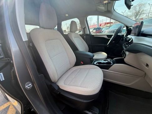 Certified 2022 Ford Escape SE w/ Convenience Package image 15