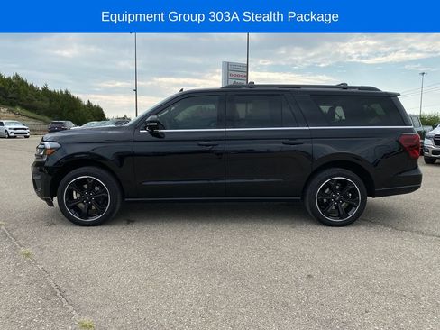 Used 2024 Ford Expedition Max Limited AWD/4WD image 3