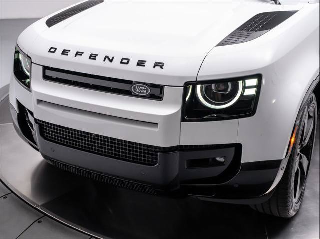 New 2026 Land Rover Defender 110 X-Dynamic SE AWD/4WD image 9
