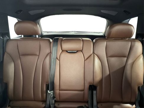 Used 2018 Audi Q7 3.0T Premium Plus w/ Premium Plus Package image 16