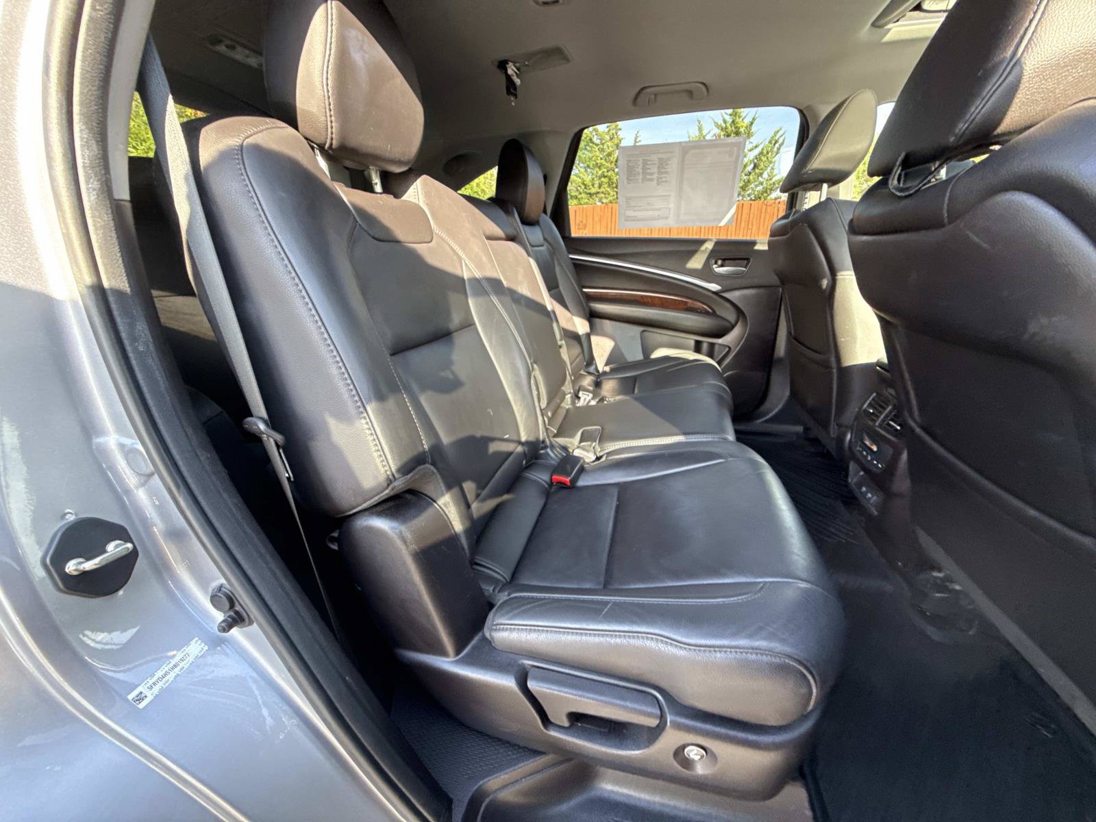 Used 2017 Acura MDX w/ Technology Package AWD/4WD image 16