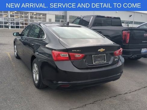 Used 2022 Chevrolet Malibu LS image 3