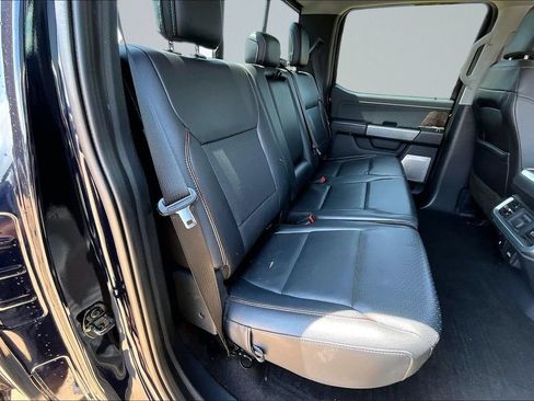Used 2021 Ford F150 Lariat w/ Equipment Group 502A High AWD/4WD image 26