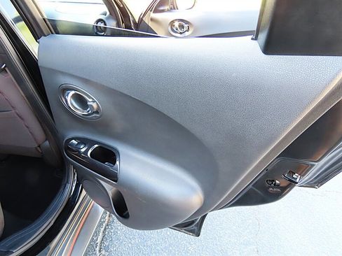 Used 2015 Nissan Juke NISMO AWD/4WD image 25