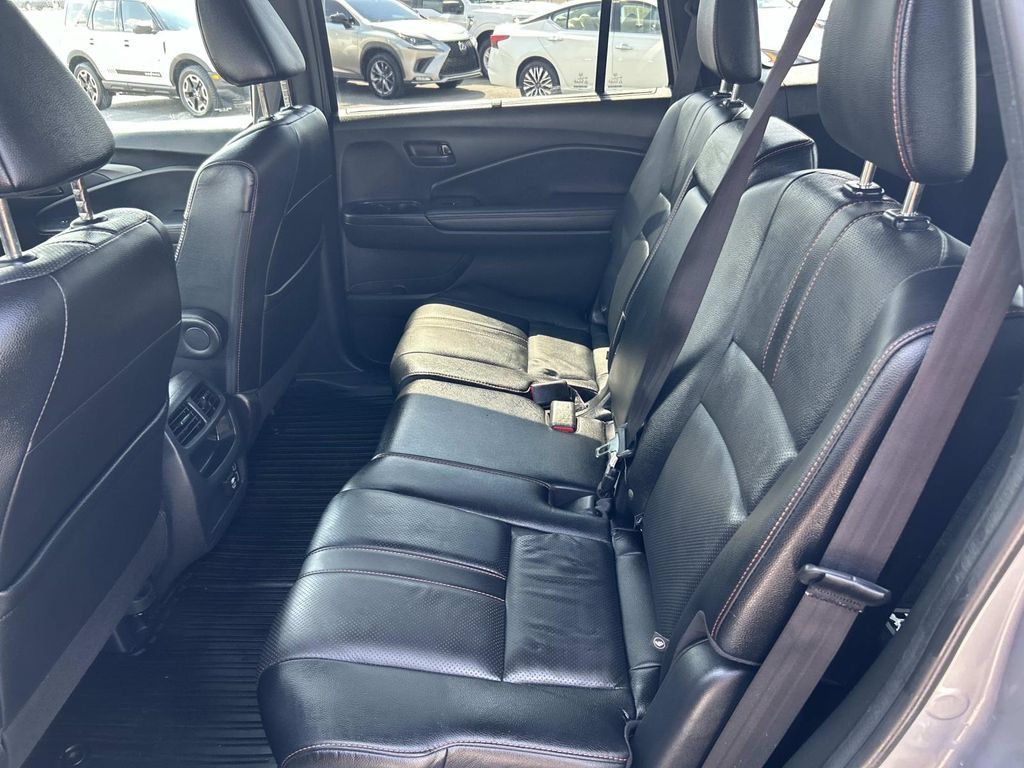 Used 2022 Honda Passport TrailSport image 25