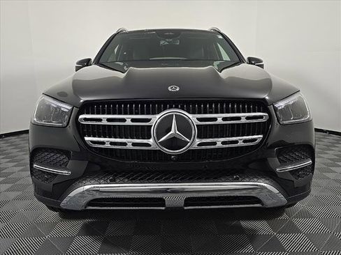 Used 2025 Mercedes-Benz GLE 350 4MATIC image 2