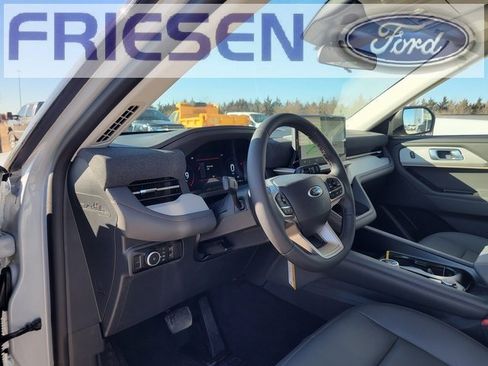 New 2026 Ford Explorer Active w/ Active Comfort Package image 11