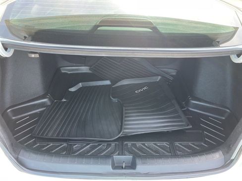 Used 2023 Honda Civic Sport image 42