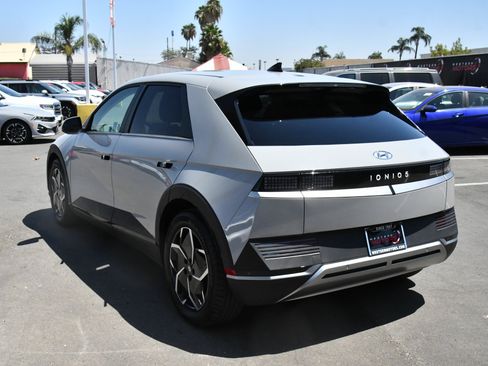 Used 2024 Hyundai Ioniq 5 SE RWD image 6