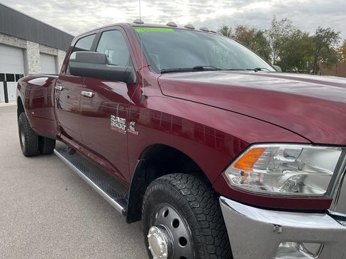 Used 2018 RAM 3500 SLT image 11