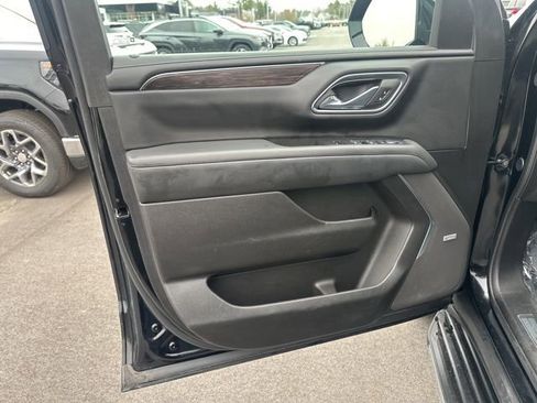 Used 2024 Chevrolet Tahoe LT AWD/4WD image 19