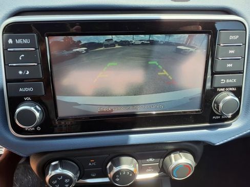New 2025 Nissan Versa SV w/ Trunk Package FWD image 17