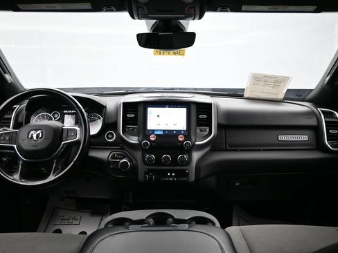 Used 2024 RAM 2500 Big Horn AWD/4WD image 10