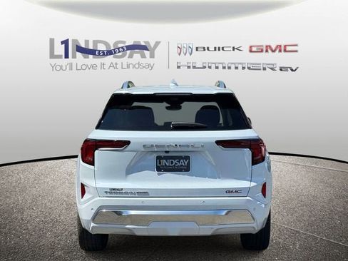 New 2026 GMC Terrain Denali AWD/4WD image 3