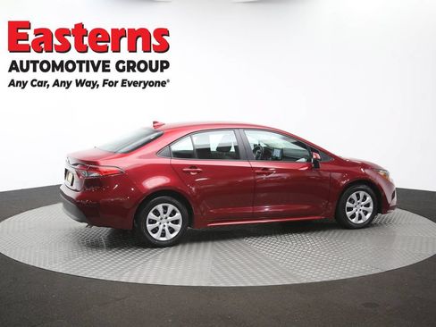 Used 2025 Toyota Corolla LE FWD image 43