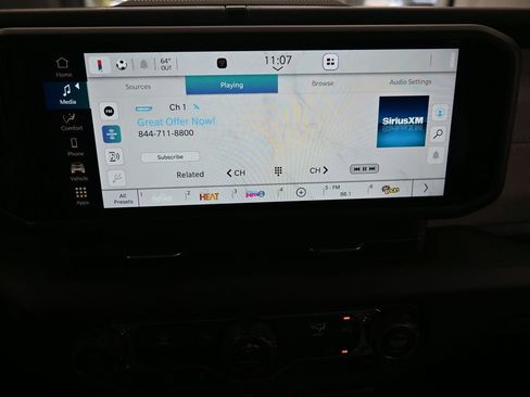 Used 2025 Jeep Wrangler Sport image 21