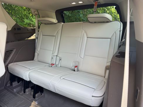 Used 2021 GMC Yukon Denali w/ Denali Ultimate Package AWD/4WD image 60