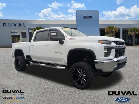 Used 2020 Chevrolet Silverado 2500 LT w/ Convenience Package image 1