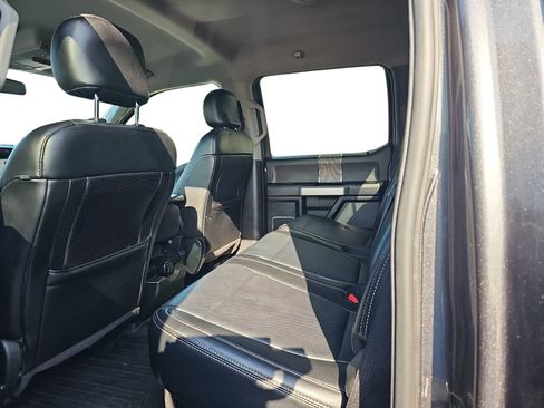 Used 2017 Ford F250 Lariat w/ Lariat Value Package AWD/4WD image 11