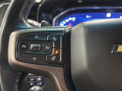 Used 2022 Chevrolet Silverado 1500 High Country image 16