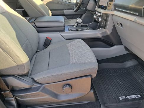 Used 2023 Ford F150 Lightning XLT image 18