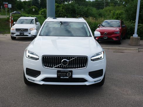 Certified 2023 Volvo XC90 B5 Core w/ Climate Package AWD/4WD image 2