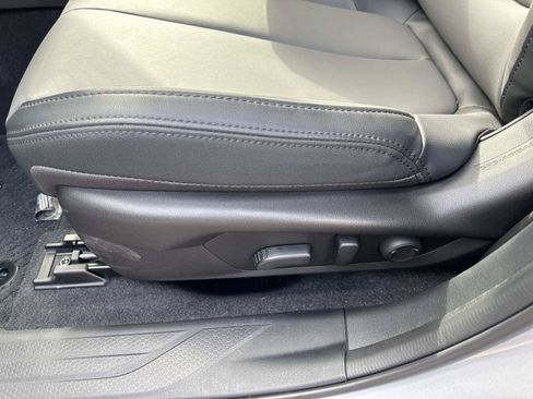 Certified 2026 Subaru Outback Premium AWD/4WD image 16