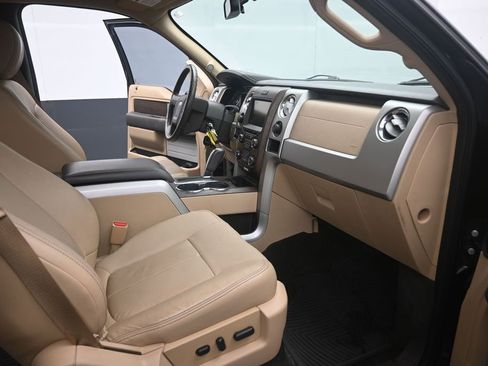 Used 2014 Ford F150 Lariat w/ Lariat Chrome Package AWD/4WD image 24