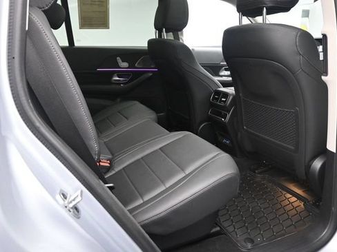 Used 2026 Mercedes-Benz GLS 450 4MATIC image 27