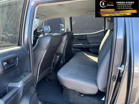 Used 2023 Toyota Tacoma SR5 image 27