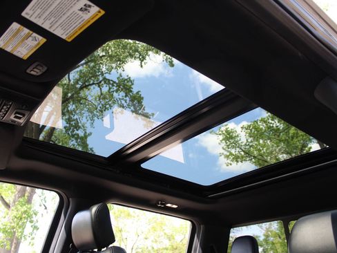 Used 2020 Ford F150 Raptor w/ Equipment Group 802A Luxury AWD/4WD image 21