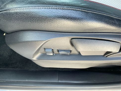 Used 2017 Chevrolet Equinox LS FWD image 18