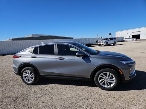 New 2026 Buick Envista Preferred image 6