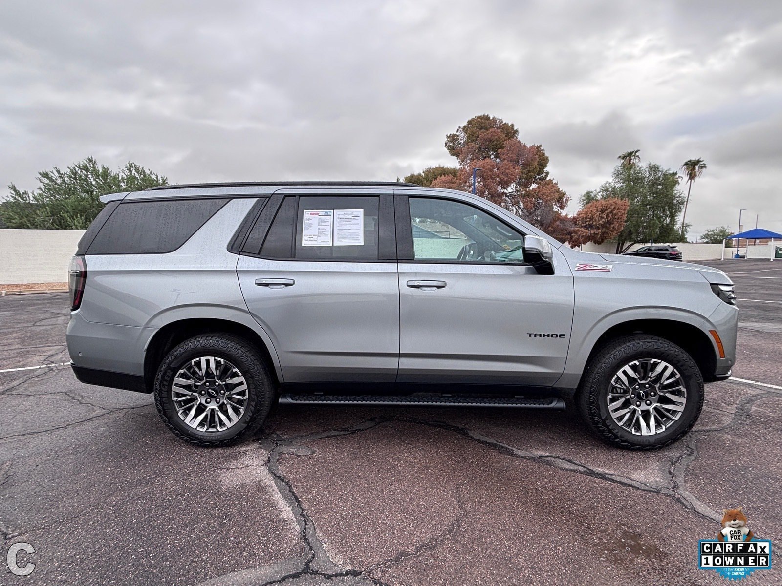 Used 2025 Chevrolet Tahoe Z71 w/ Comfort Package AWD/4WD image 8