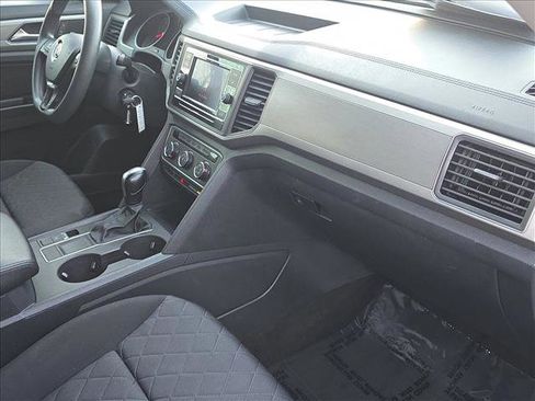 Used 2018 Volkswagen Atlas S image 20