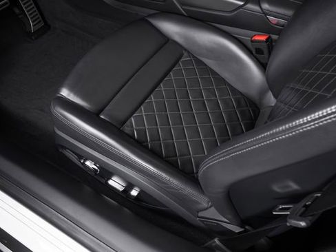 Used 2023 Audi R8 V10 performance RWD image 18