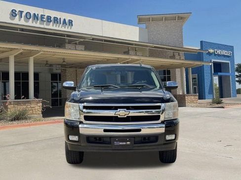Used 2010 Chevrolet Silverado 1500 LT w/ Texas Edition RWD image 9