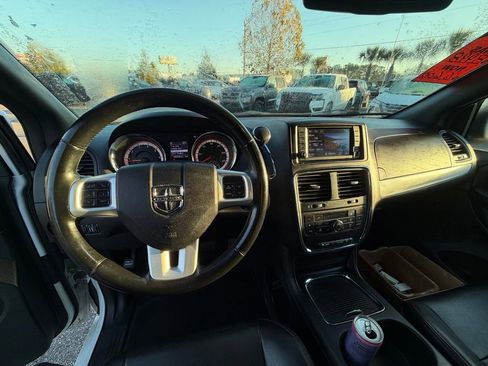 Used 2019 Dodge Grand Caravan GT image 15